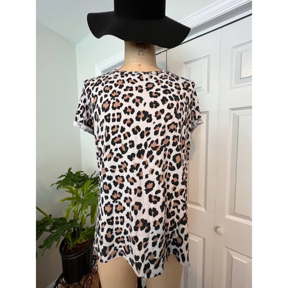 TORRID CHEETAH PRINT RELAXED FIT CREW TEE TRI-BLEND JERSEY SIZE 1 - Picture 2 of 7